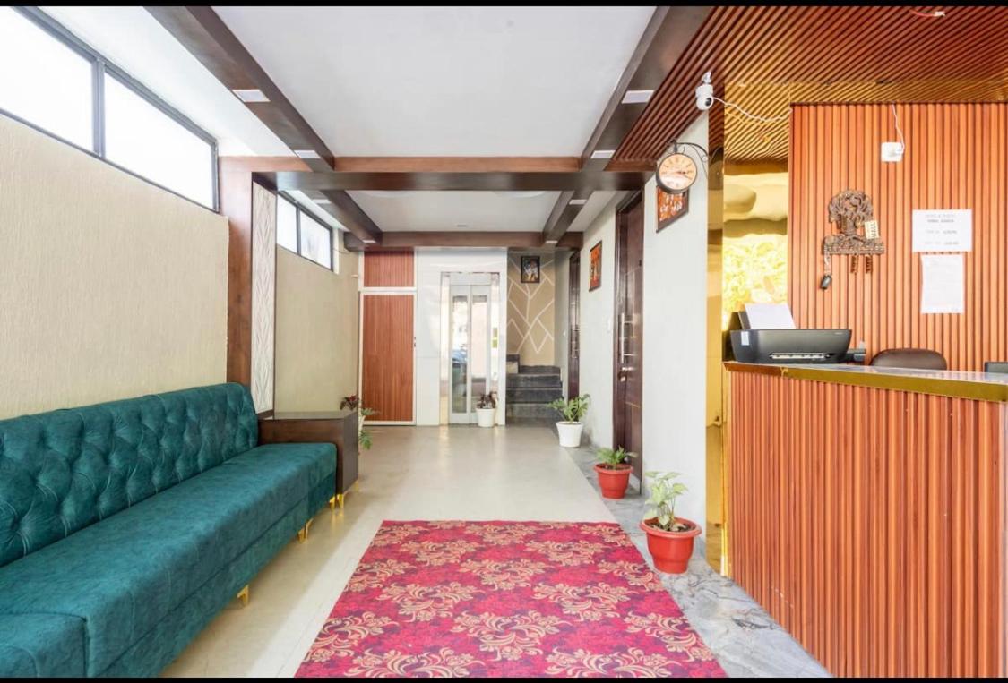 Hotel & Hostel Vimal Ganga Rishīkesh Buitenkant foto